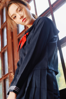 铃村爱里番号